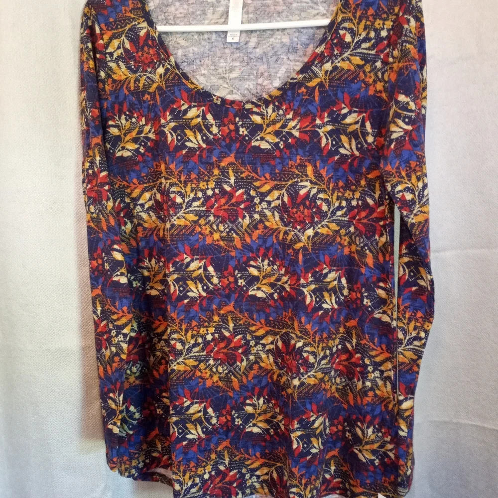 MEDIUM LYNNAE Tshirt. #1247 - Picture 6 of 7